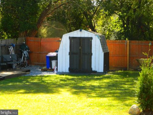 149 Logan St, West Deptford NJ  08096-2659 exterior