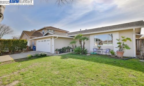 2446 Almaden Blvd, Union City, CA 94587-1859