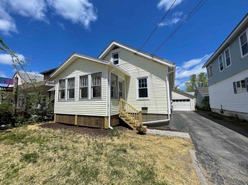 299 Park Ave, Keene NH  03431-1554 exterior