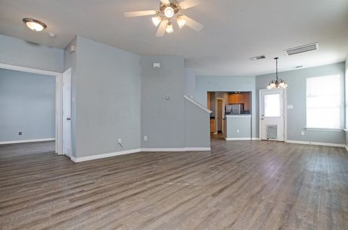 1340 Portsmouth Dr, Aubrey TX  76227-5495 exterior