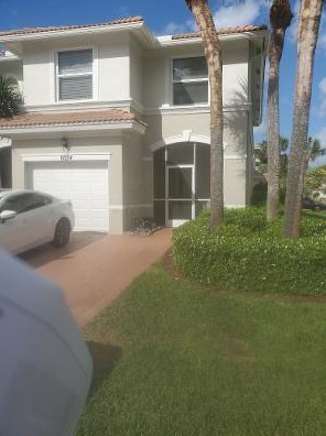 6054 Seminole Gardens Cir, West Palm Beach, FL 33418-6581