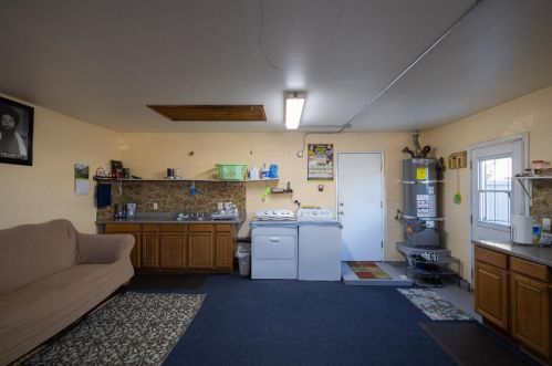 306 Ravenwood Way, Lodi CA  95240-7839 exterior