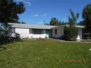 1106 Carmella Cir, Sarasota, FL 34243-1101