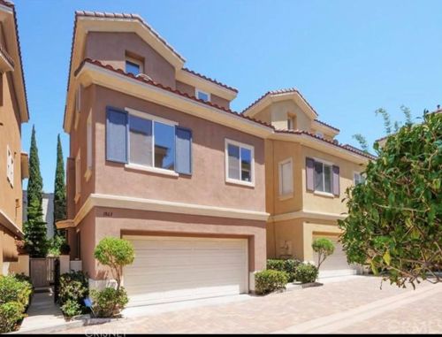 1863 213th St, Torrance CA  90501-2833 exterior
