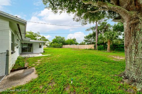 1535 Milton St, Titusville FL  32780-6204 exterior