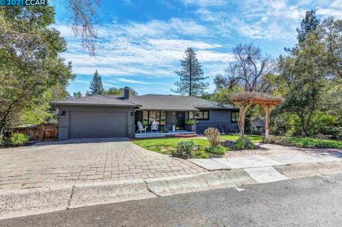 10 Valencia Rd, Orinda, CA 94563-4136