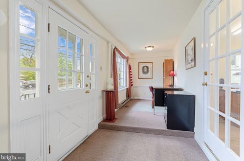 221 Loudoun St, Leesburg VA exterior