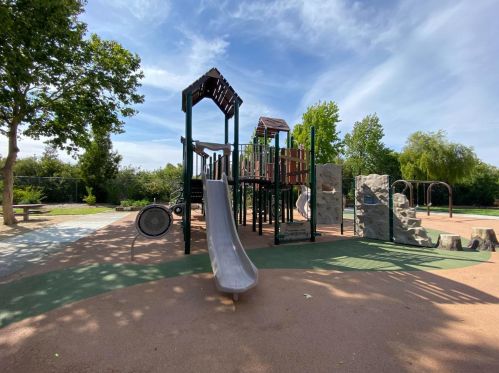 1200 Judson St, Belmont CA  94002-2845 exterior