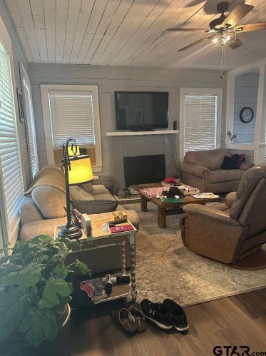 315 Barron St, Rusk, TX 75785-1227