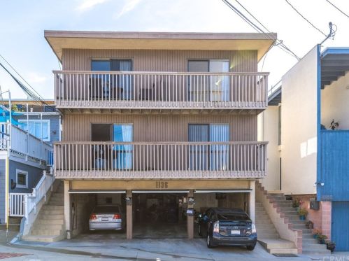 1136 Fisher Ave, Manhattan Beach, CA 90266-4845