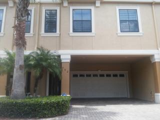 582 Bella Loop, Dunedin, FL 34698-1829