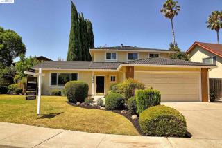 1966 Paseo Del Cajon, Pleasanton CA  94566-5913 exterior