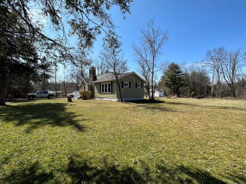 13 Spruce Rd, Middletown NY  10940-7523 exterior