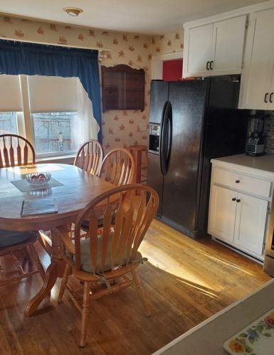 54 Quarry St, Quincy, MA 02169-4123