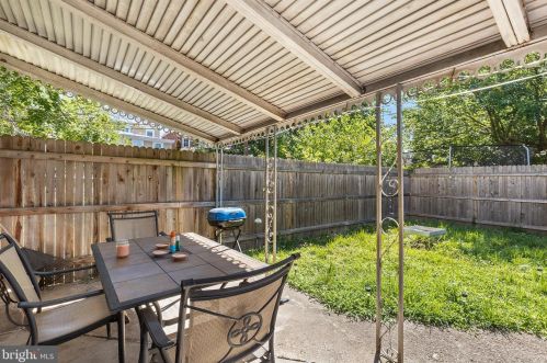 120 Noble St, Norristown PA  19401-4403 exterior