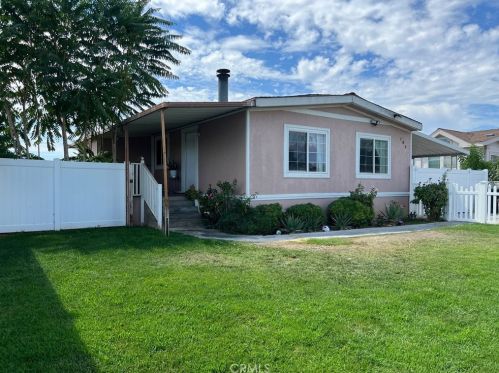 105 Punta Prieta Dr, Perris CA  92571-4622 exterior