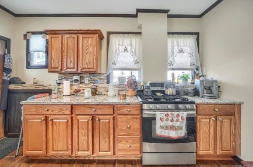 318 Summit Ave, Mount Vernon NY  10552-3004 exterior