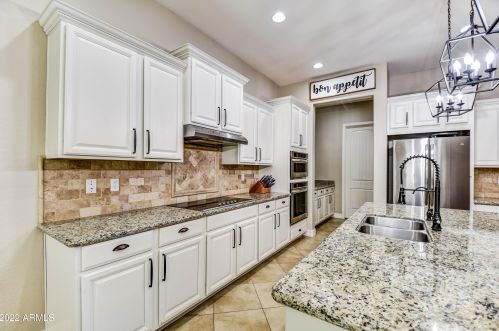 3047 Derringer Way, Gilbert AZ 85297-7889 exterior