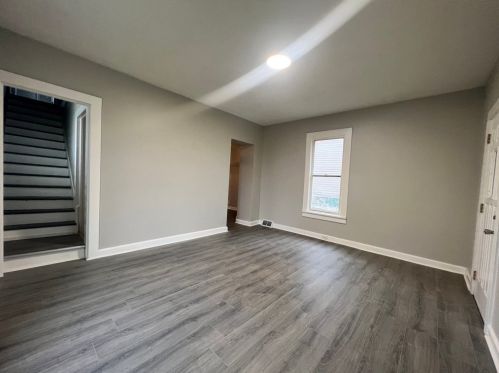 817 Butler Ave, New Castle PA  16101-4207 exterior