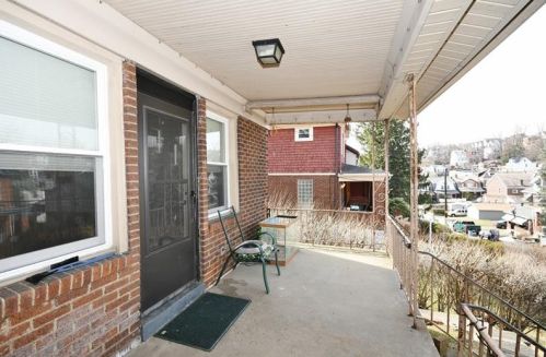 422 Iberia St, Pittsburgh, PA 15211-2110