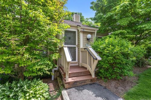 258 Deer Hl, Lewisboro, NY 10590-2413