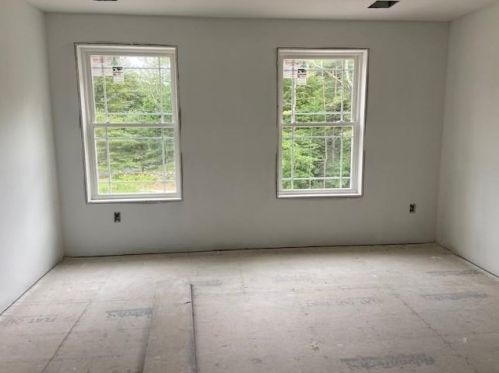 129 Leavitt Rd, Belmont NH  03220-3216 exterior