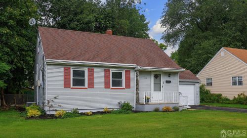 317 Wadsworth Ave, South Plainfield, NJ 07080-3744
