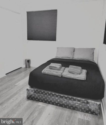 2263 Spinnaker Ct, Woodbridge VA  22192-2129 exterior