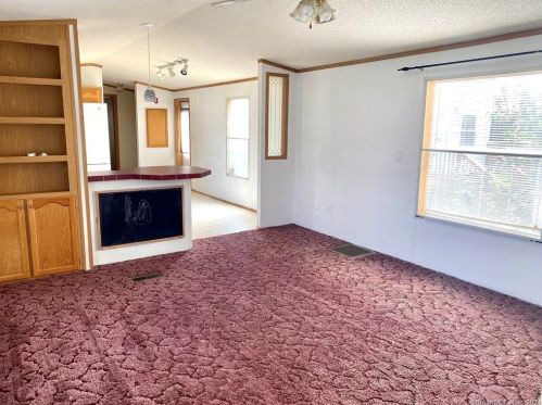 26 Carolyn Ln, North Windham, CT 06256-1056