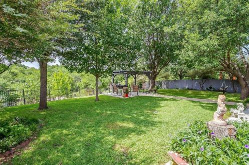 5754 Fall Creek Dr, Fort Worth, TX 76137-2673