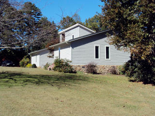 939 Pine Grove Rd, Smithville, TN 37166-7397