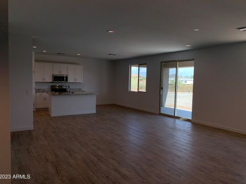 39124 9th Ave, Phoenix AZ  85023 exterior