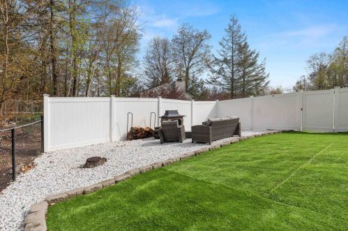 61 Caleb Dr, Danville NH  03819-3017 exterior