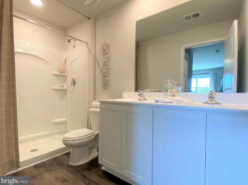 426 Grainery Way, Seaford DE  19973-7611 exterior