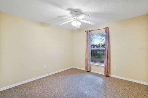 1103 Juniper Ct, Tavares FL  32778-4987 exterior