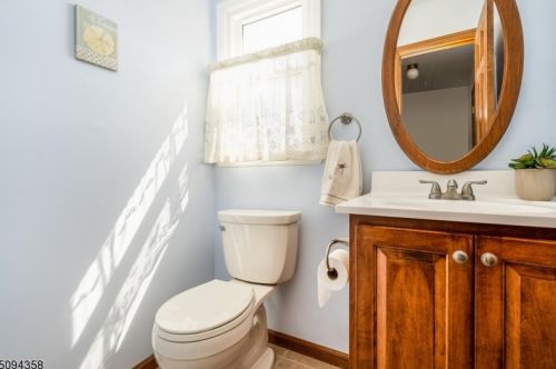 115 Johanna Farms Rd, East Amwell Township NJ  08551-2009 exterior