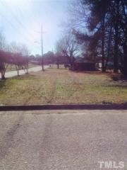 1011 Lemay St, Smithfield, NC 27577-4942