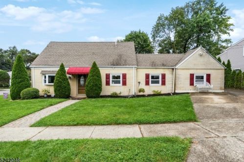 3 Kaywin Ave, Paterson, NJ 07506-1007