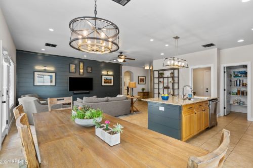 4587 Barbarita Ct, Gilbert, AZ 85234-7637