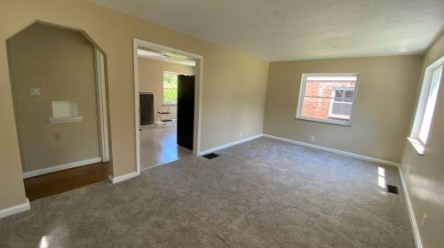 7901 Daly Rd, Cincinnati OH 45224-1168 exterior