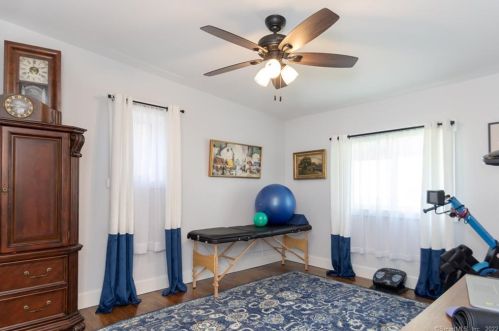3 Marshall Ln, Ansonia CT  06401-2815 exterior
