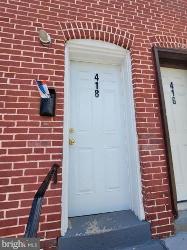 418 Oak St, Norristown, PA 19401-4076
