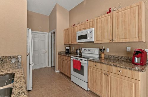 819 Hibiscus Ave, Lehigh Acres FL 33972-8017 exterior