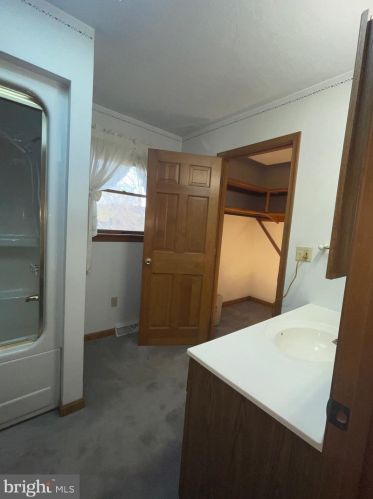 5888 Ambau Rd, Spring Grove PA 17362-8063 exterior