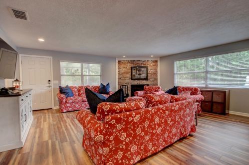 5020 Orange Blvd, Sanford FL  32771-9126 exterior