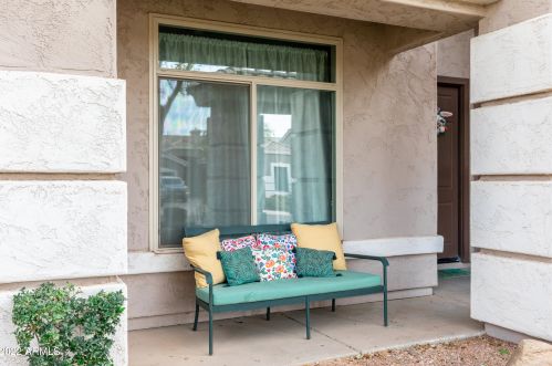 4145 Laurel Ave, Gilbert, AZ 85234-7911