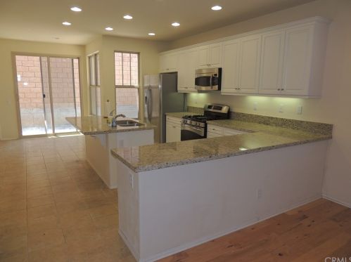 3258 View Ridge Dr, Long Beach, CA 90804-1204