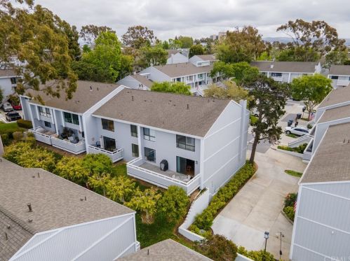 26 Encore Ct, Newport Beach, CA 92663-2356