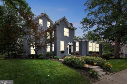900 Main St, Riverton, NJ 08077-1708