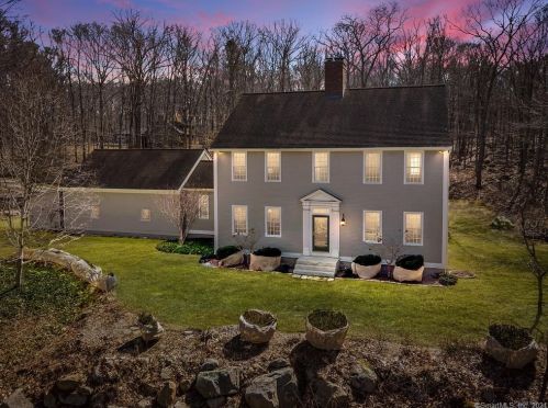 39 Sterling Hill Rd, Lyme, CT 06371-3304